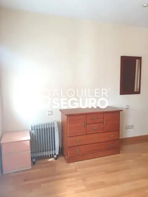 Schlafzimmer von Wohnung zur Miete in Getafe mit Klimaanlage, Heizung und Terrasse