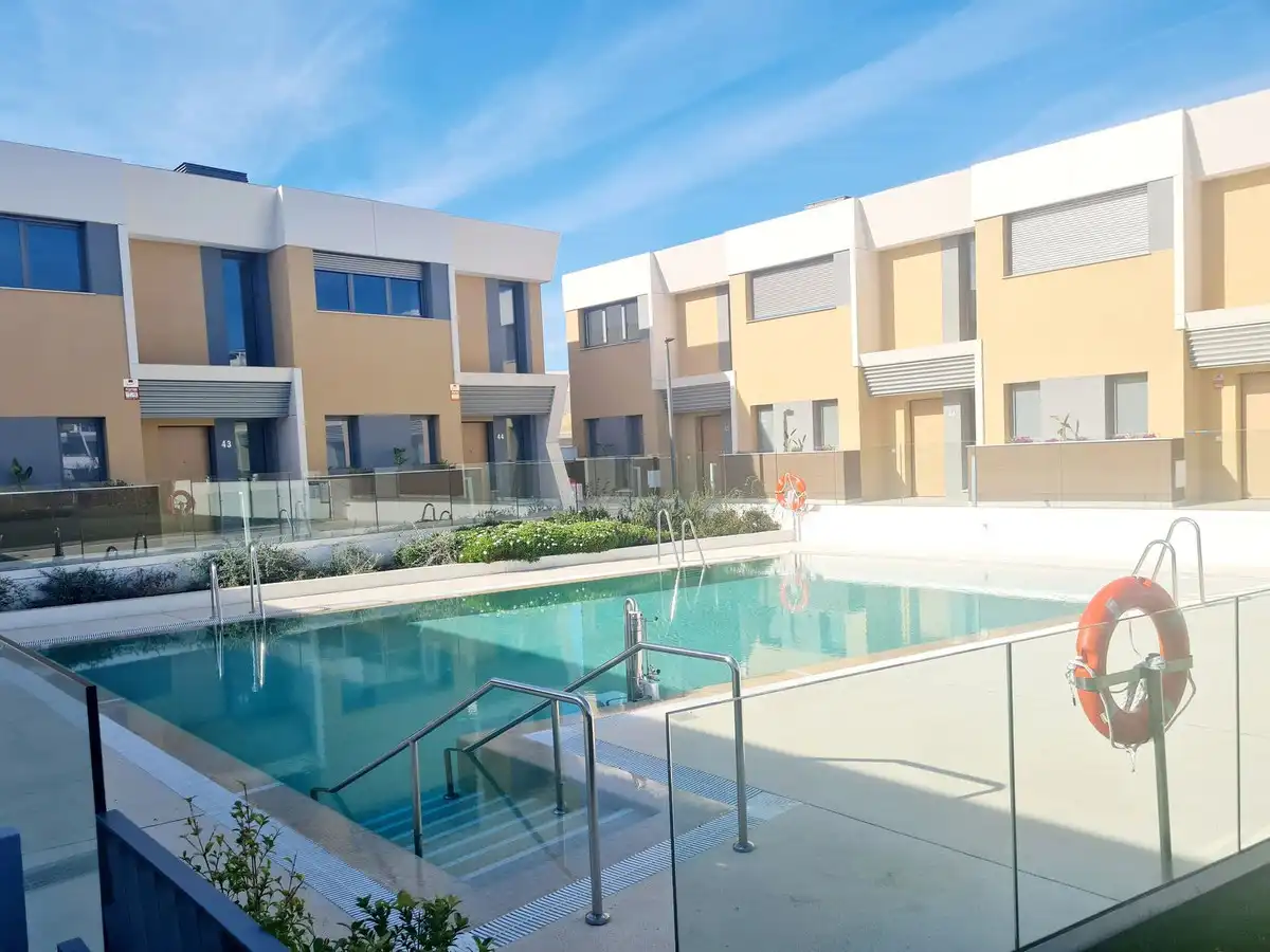 Swimming pool of Detached homes for rent in Mijas  with Air Conditioner, Private garden and Swimming Pool