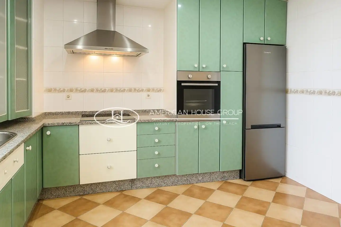 Kitchen of Houses for sale in Chiclana de la Frontera  with Private garden, Storage room and Swimming Pool