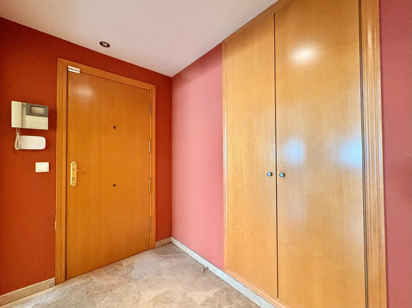 Flat for sale in Alfafar  with Oven