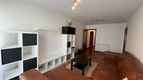 Foto 2 von Wohnung zur Miete in Calle Calle Anxeriz, O Milladoiro, Ames