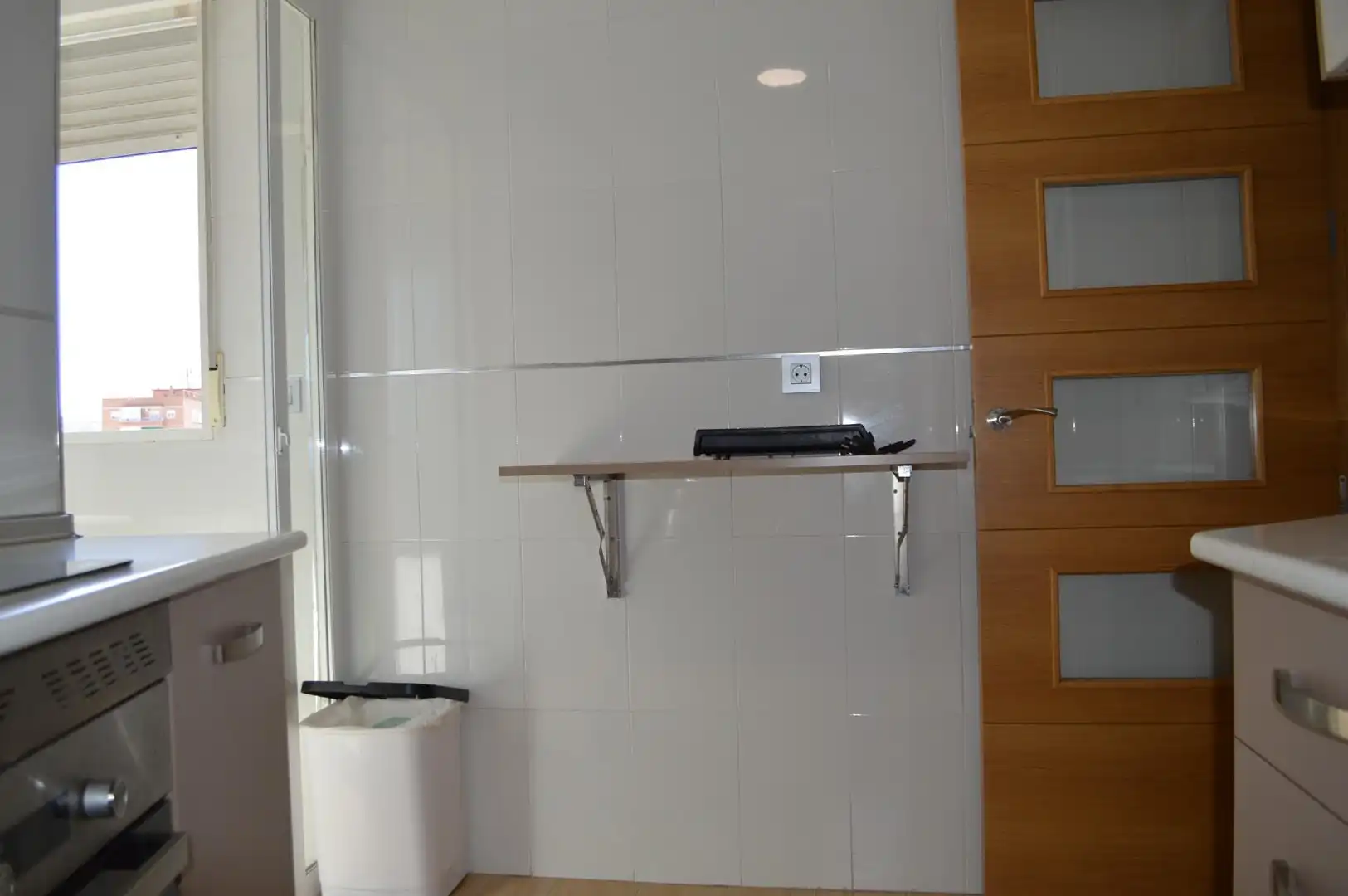 Bathroom of Flat for rent in Granada  with Air Conditioner, Furnished and Balcony