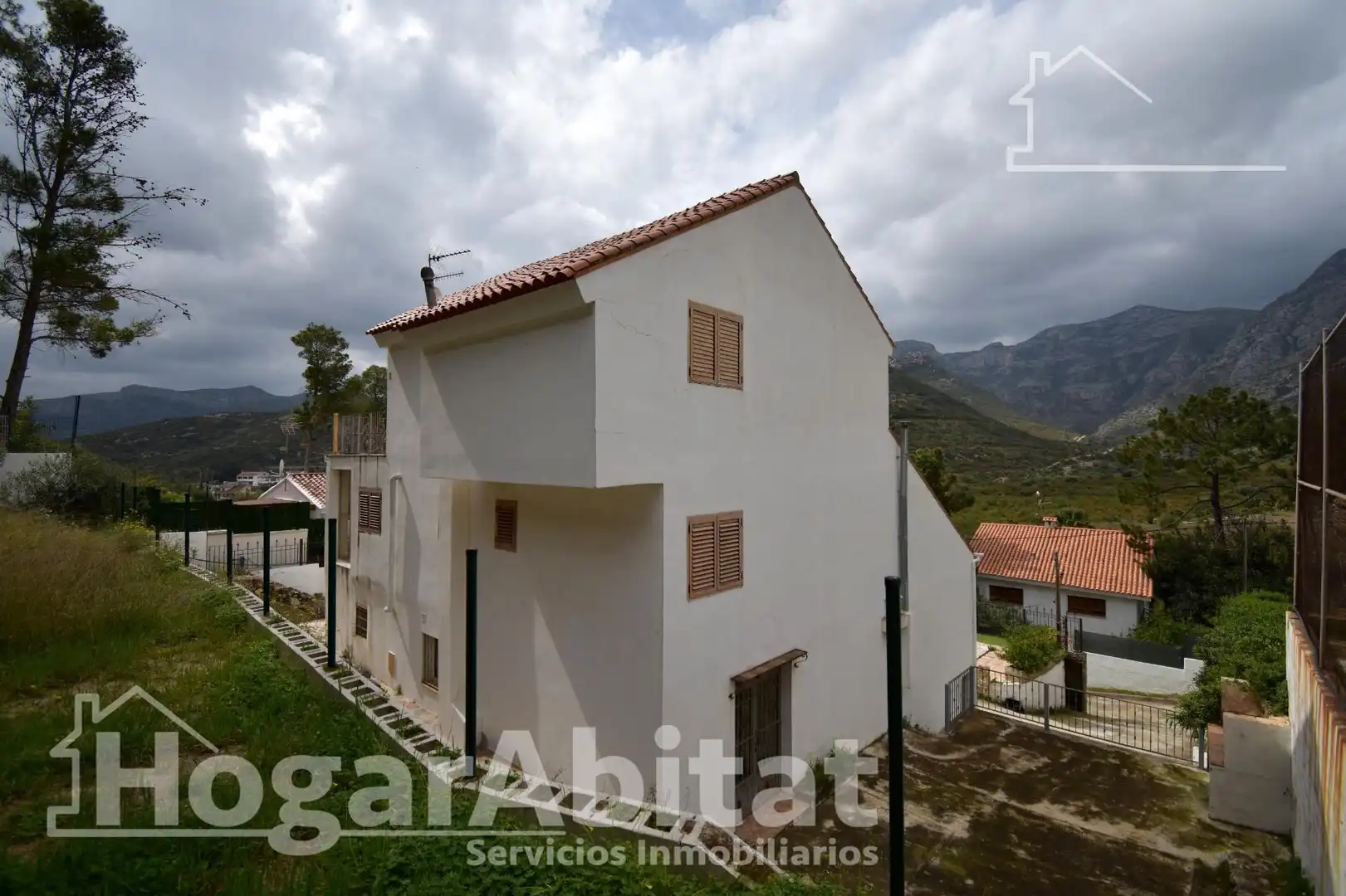 Vista exterior de Casa o chalet en venta en Gandia con Calefacción, Jardín privado y Terraza