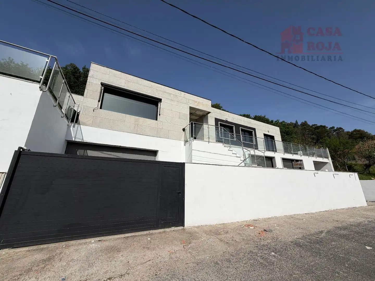 Vista exterior de Casa o chalet en venta en Cangas  con Calefacción, Trastero y Horno