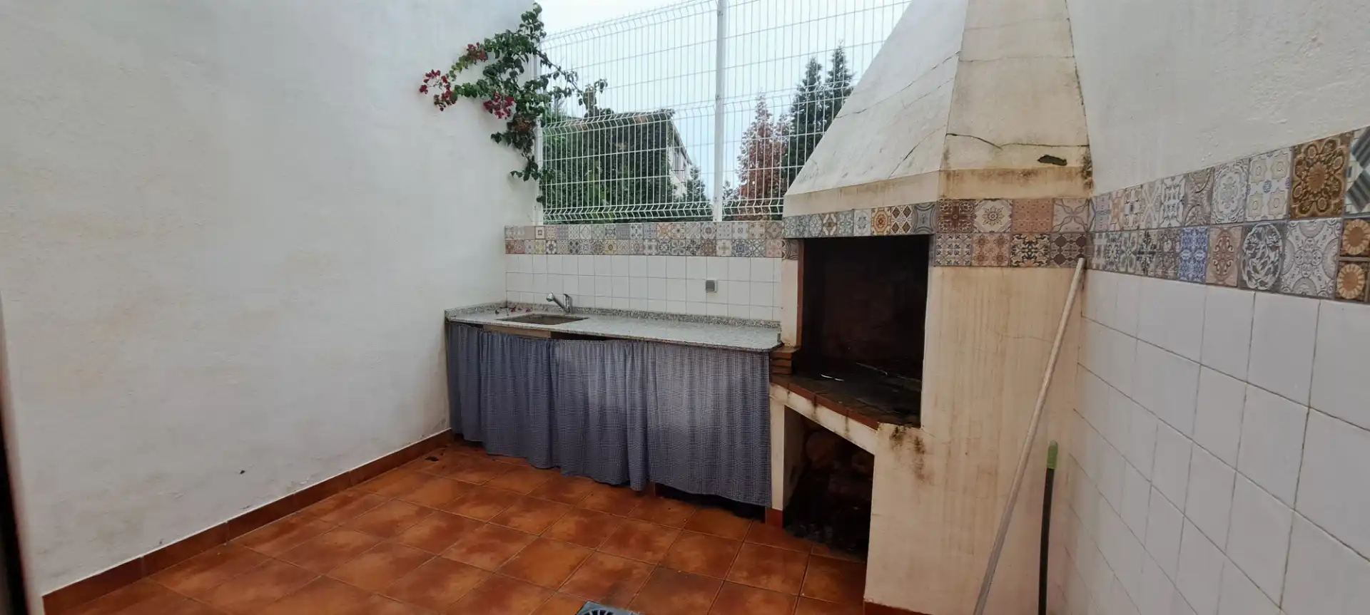 Garden of Houses for sale in Sueras / Suera  with Terrace, Furnished and Oven