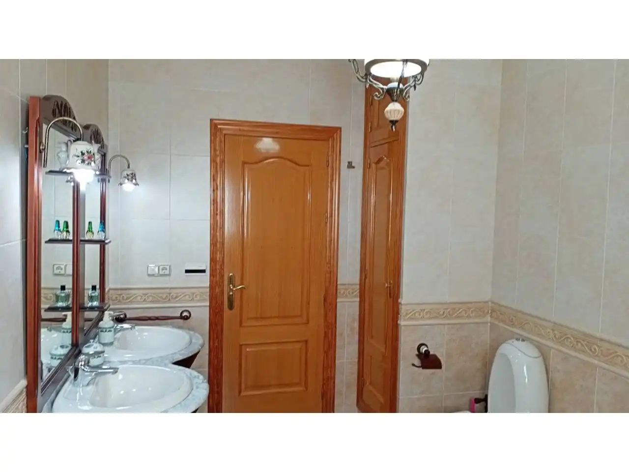 Bathroom of Houses for sale in Roquetas de Mar  with Air Conditioner, Heating and Private garden