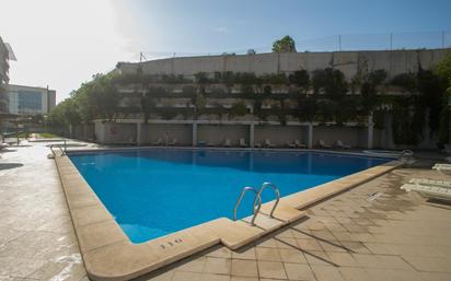 Swimming pool of Flat for sale in Alicante / Alacant  with Air Conditioner, Terrace and Balcony