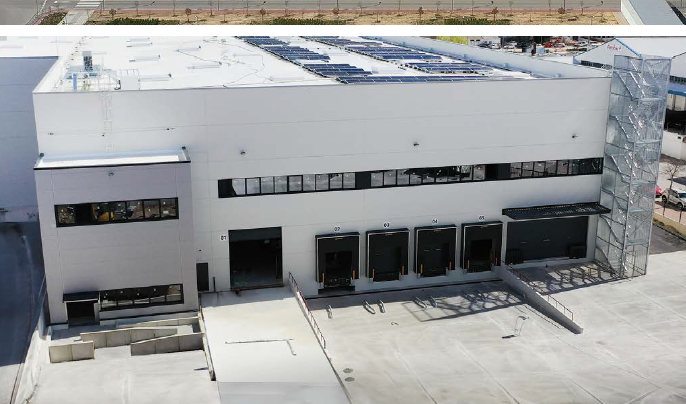 Vista exterior de Nau industrial de lloguer en  Madrid Capital amb Calefacció i Alarma