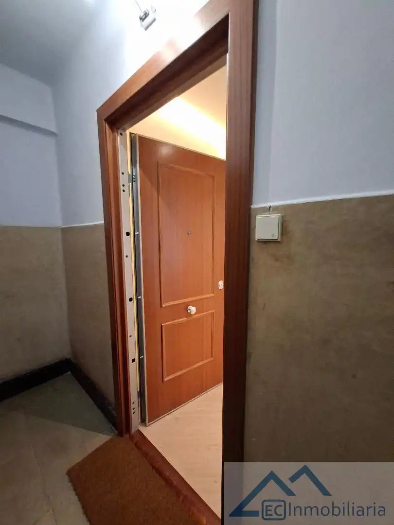 Piso en venta en Santander con Calefacción y Trastero