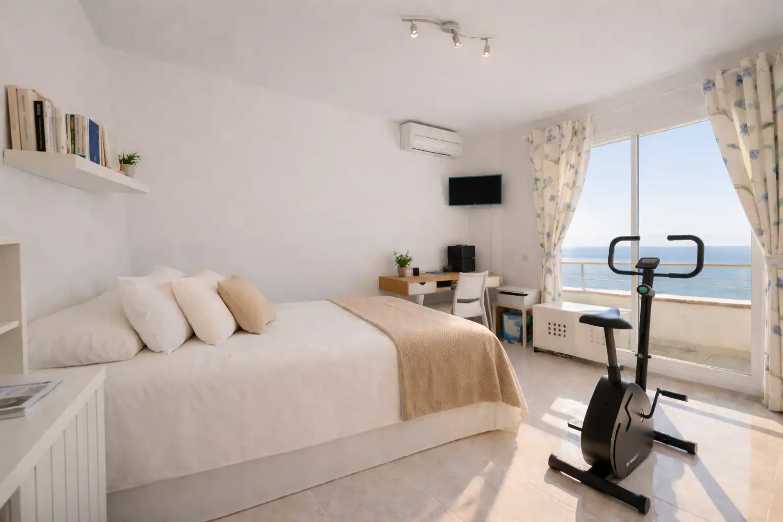 Schlafzimmer von Maisonette zum Verkauf in Roses mit Klimaanlage, Heizung und Privatgarten