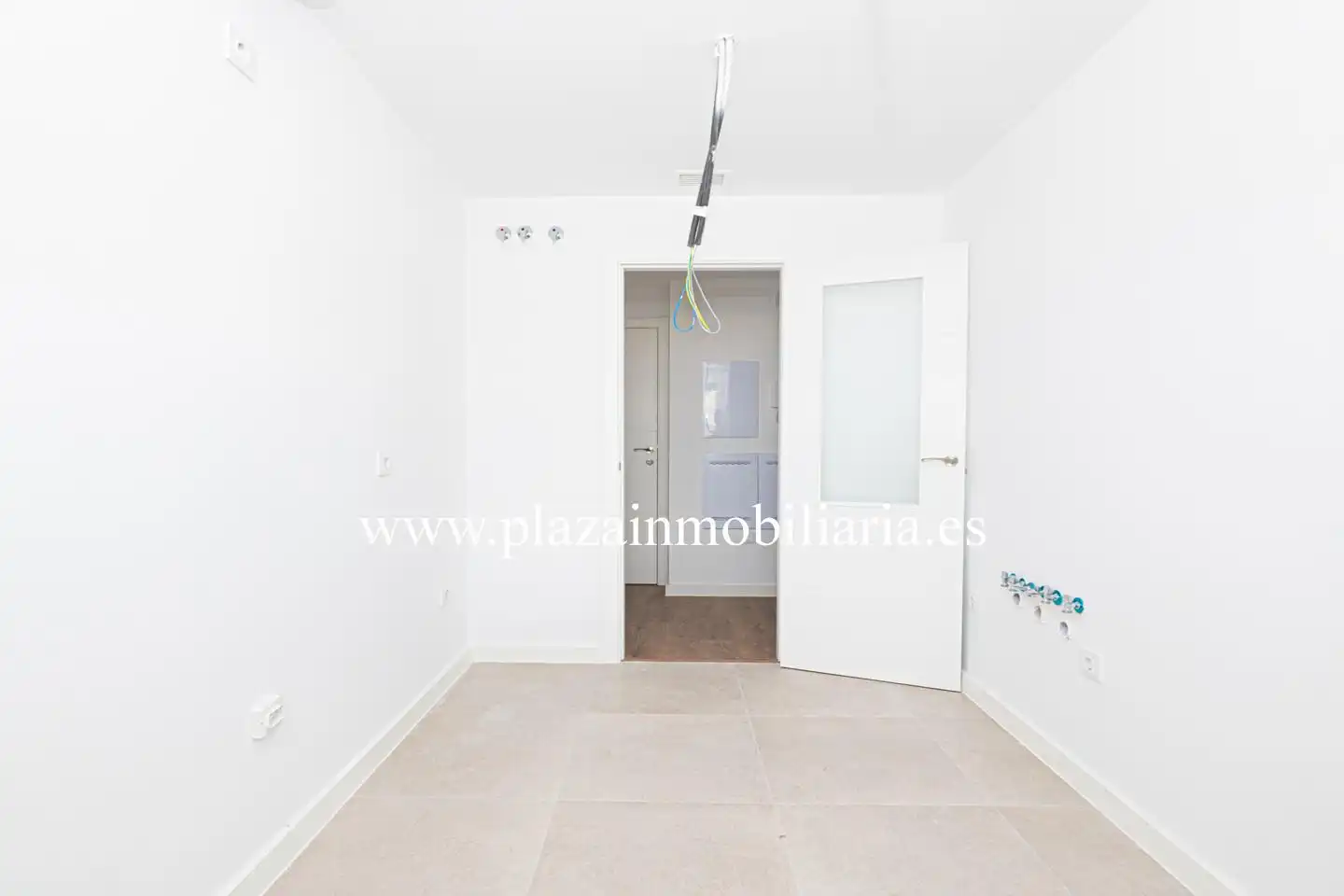 Flat for sale in Lucena  with Parquet flooring, Swimming Pool and Balcony