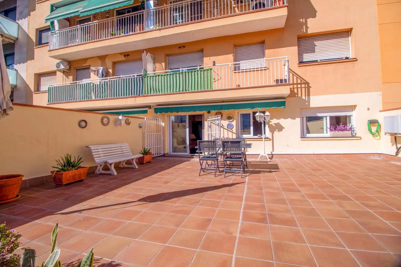 Terrasse von Wohnung zum Verkauf in Cerdanyola del Vallès mit Terrasse
