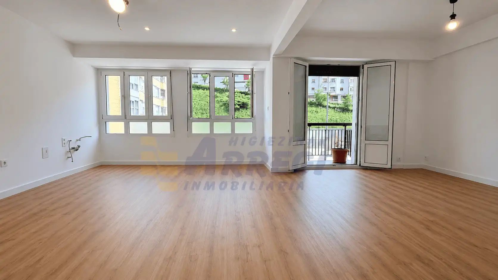 Flat for sale in Eibar  with Storage room