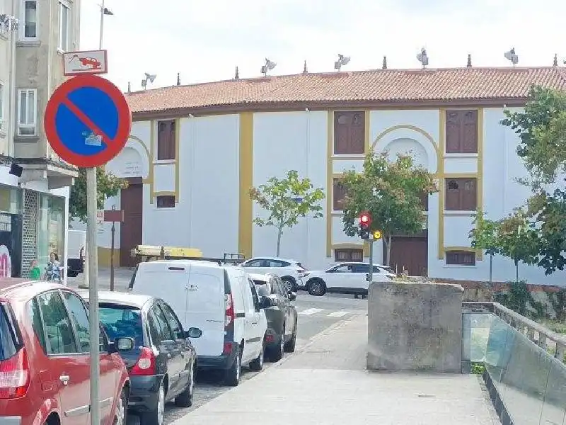 Aparcament de Local en venda en Santander