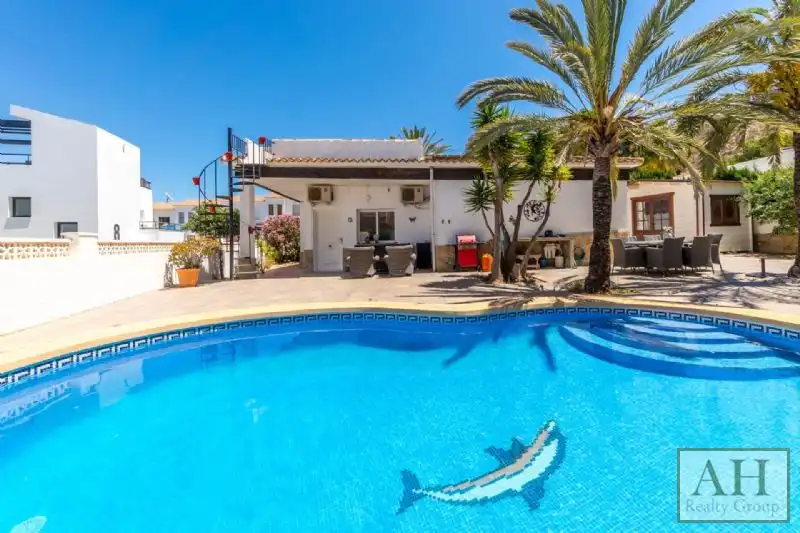 Casa en venta en L'Albir
