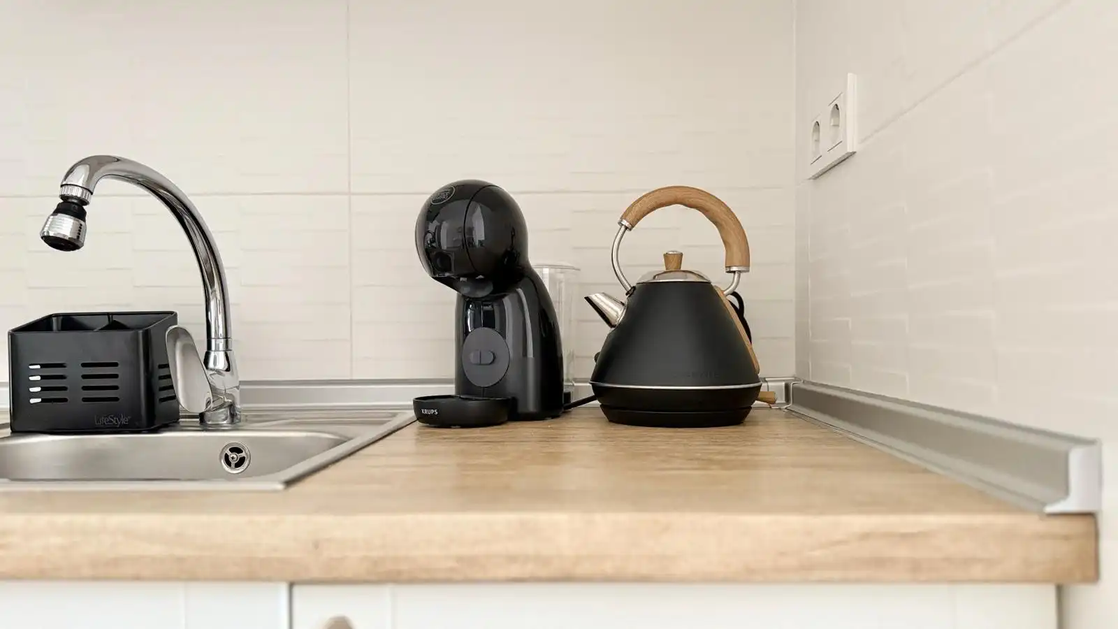 Cocina de Apartamento de alquiler en Torrevieja con Aire acondicionado, Calefacción y Terraza