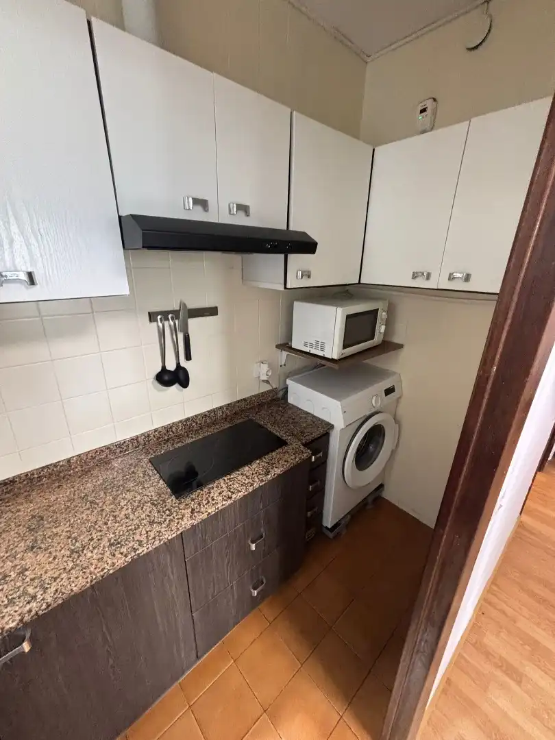 Cocina de Piso en venta en Barcelona con Aire acondicionado, Calefacción y Horno
