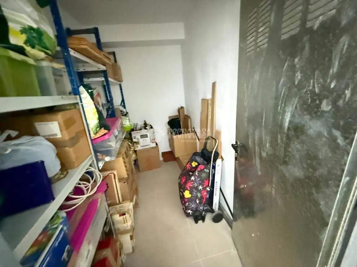 Flat for sale in Almorox  with Air Conditioner, Heating and Parquet flooring