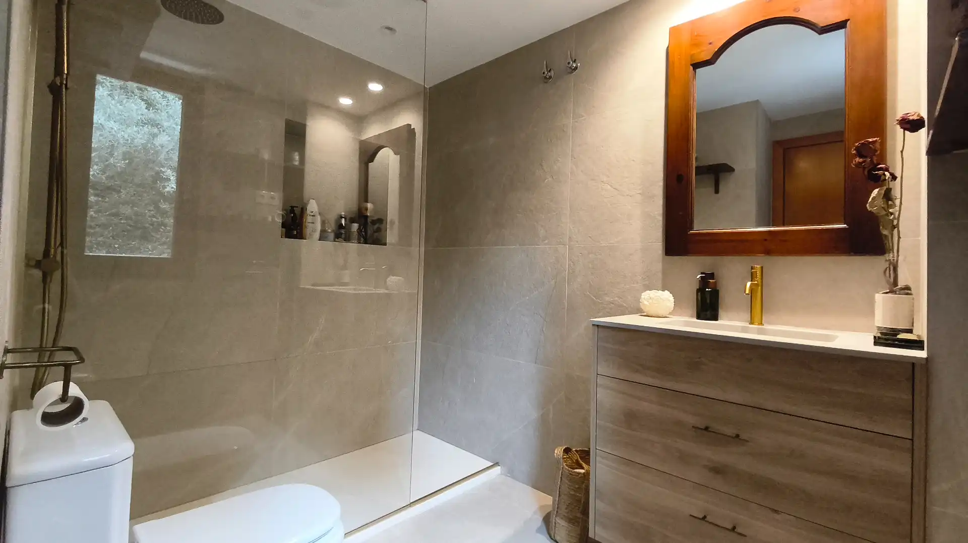 Bathroom of Flat for sale in Sant Climent de Llobregat, Barcelona