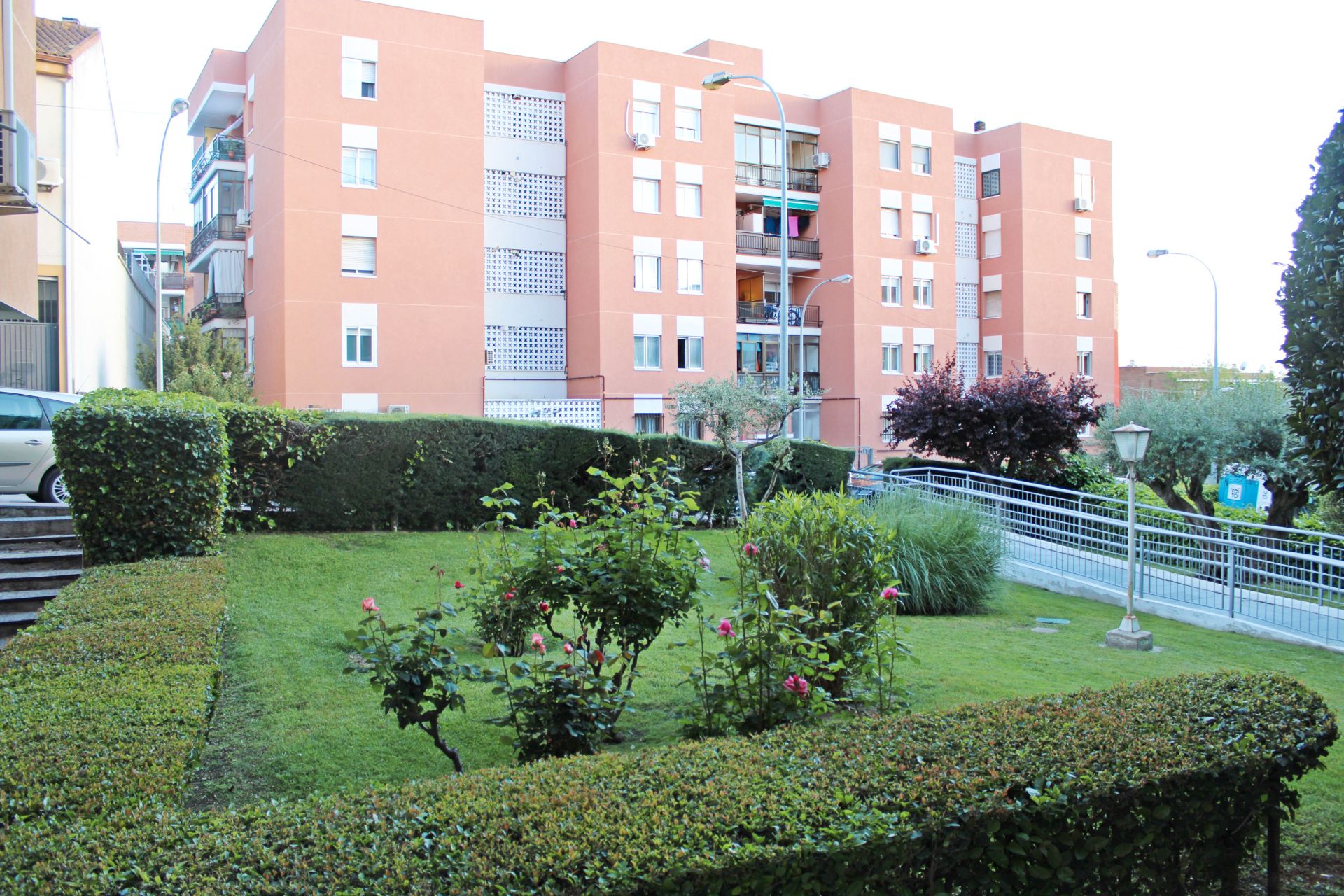 Exterior view of Flat for sale in Algete  with Heating, Parquet flooring and Terrace