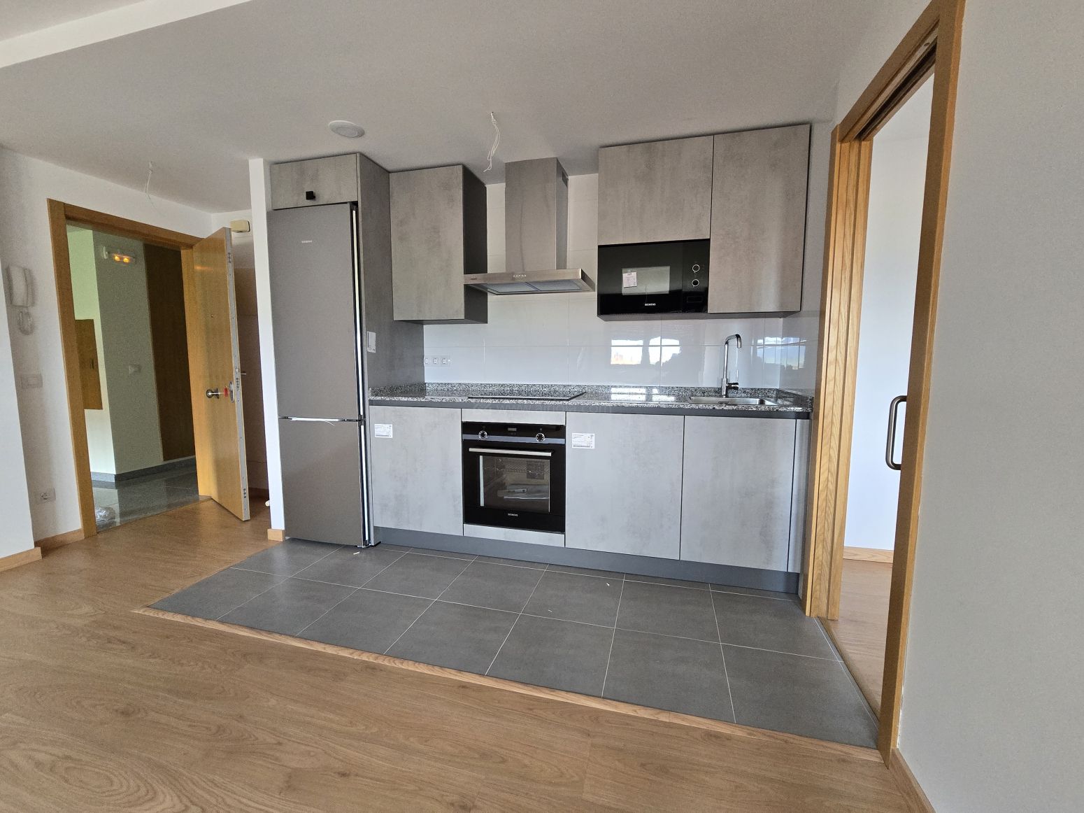 Cuina de Pis en venda en Villamediana de Iregua amb Calefacció, Parquet i Terrassa