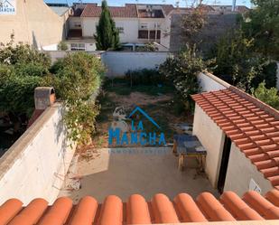 Casa o xalet en venda a Calle CIUDAD REAL, Madrigueras