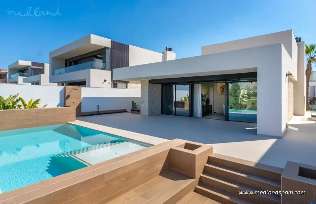 Houses for sale in Algorfa