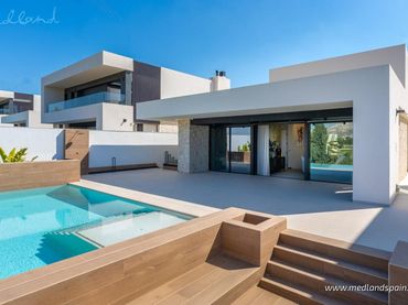 Villa con piscina in vendita a Algorfa