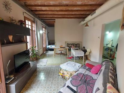 Living room of Flat for sale in  Barcelona Capital  with Air Conditioner, Heating and Balcony