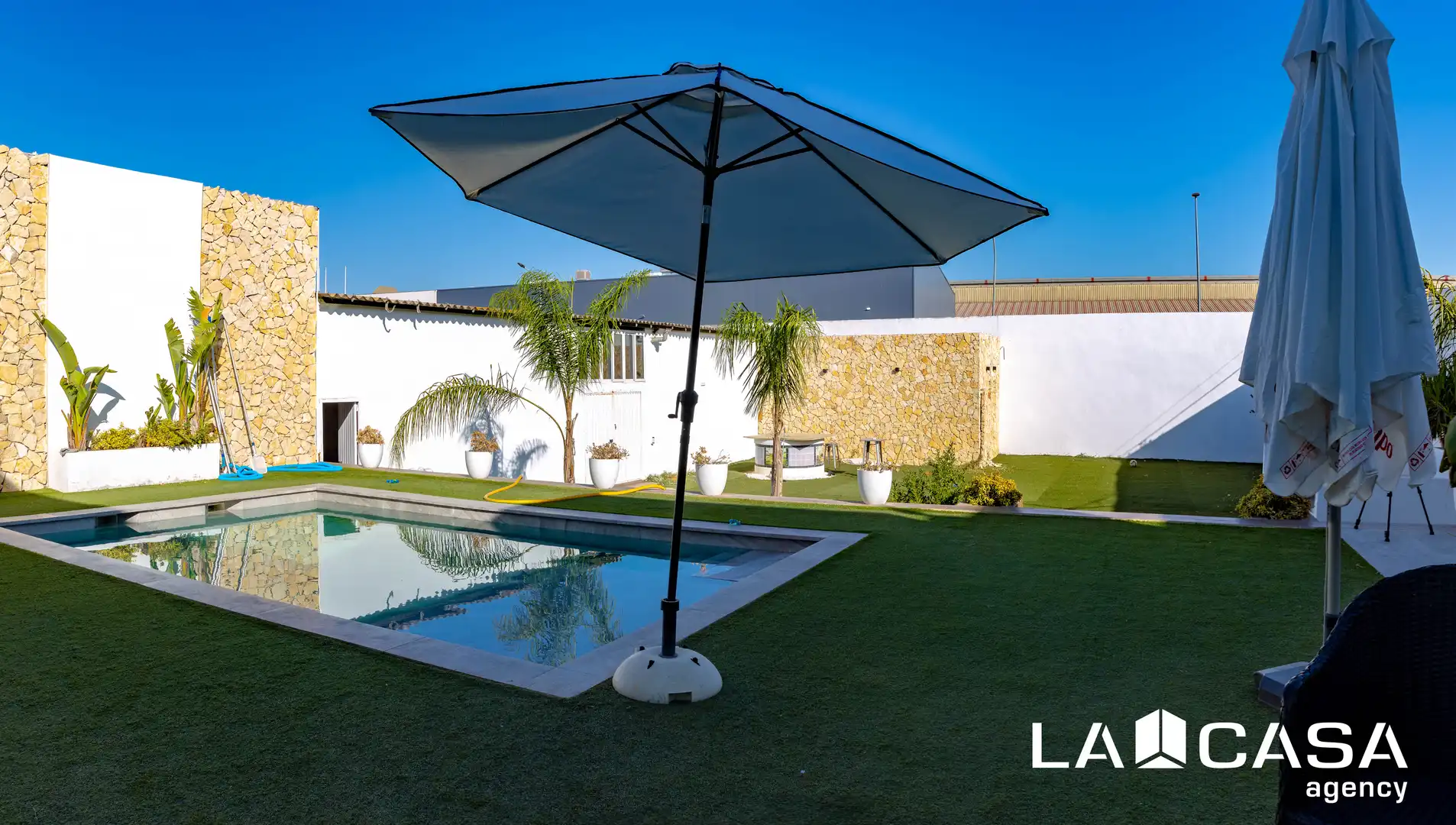 Jardín de Casa o chalet en venta en Dos Hermanas con Trastero