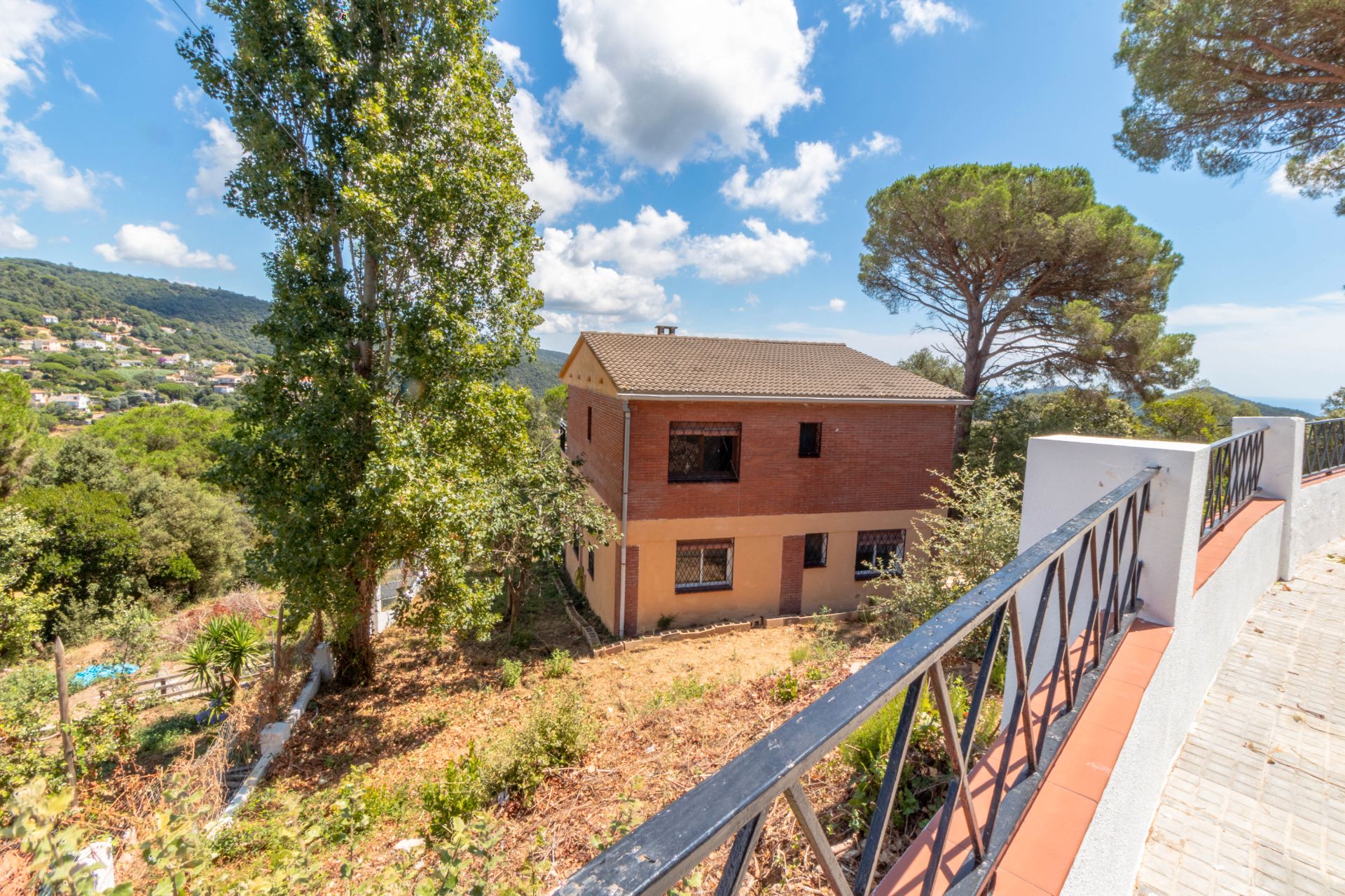 Vista exterior de Casa o xalet de lloguer en Tordera amb Jardí privat, Terrassa i Forn