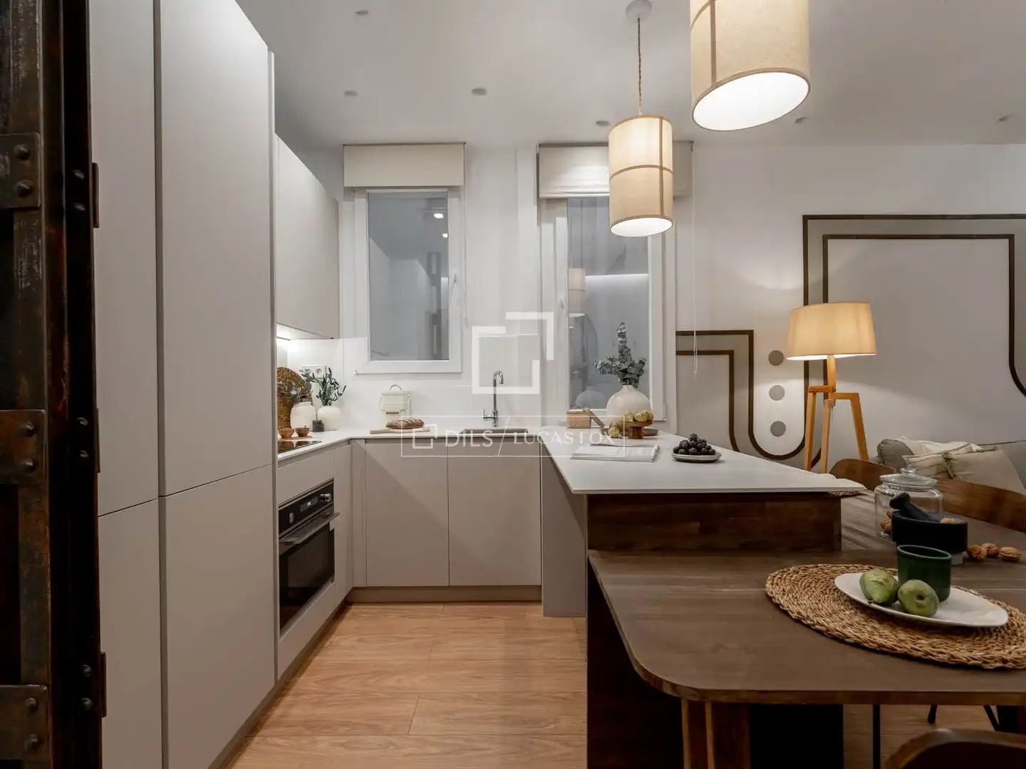Kitchen of Flat for sale in Chamberí