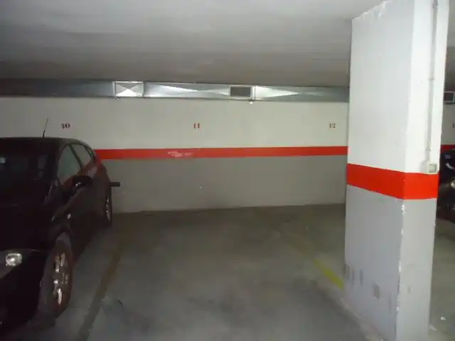 Einzelparkplatz zur Miete in Calle Cuartelillo 12