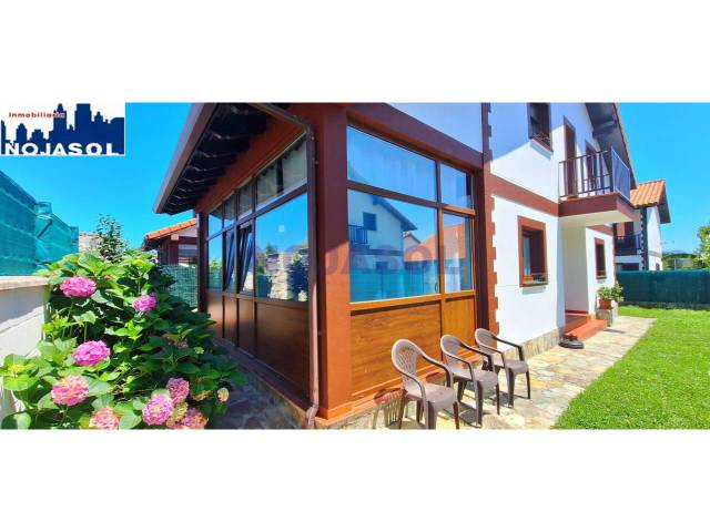 Casa adosada en Alquiler en Zoña en Arnuero