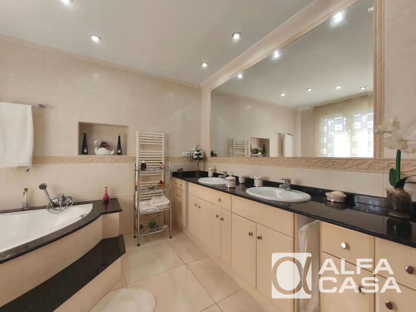 Maison avec piscine à vendre à Fenals, imagen 35