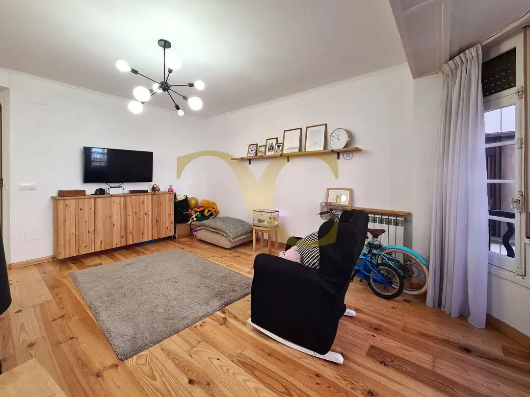 Sala de estar de Piso en venta en Gijón  con Calefacción, Terraza y Balcón