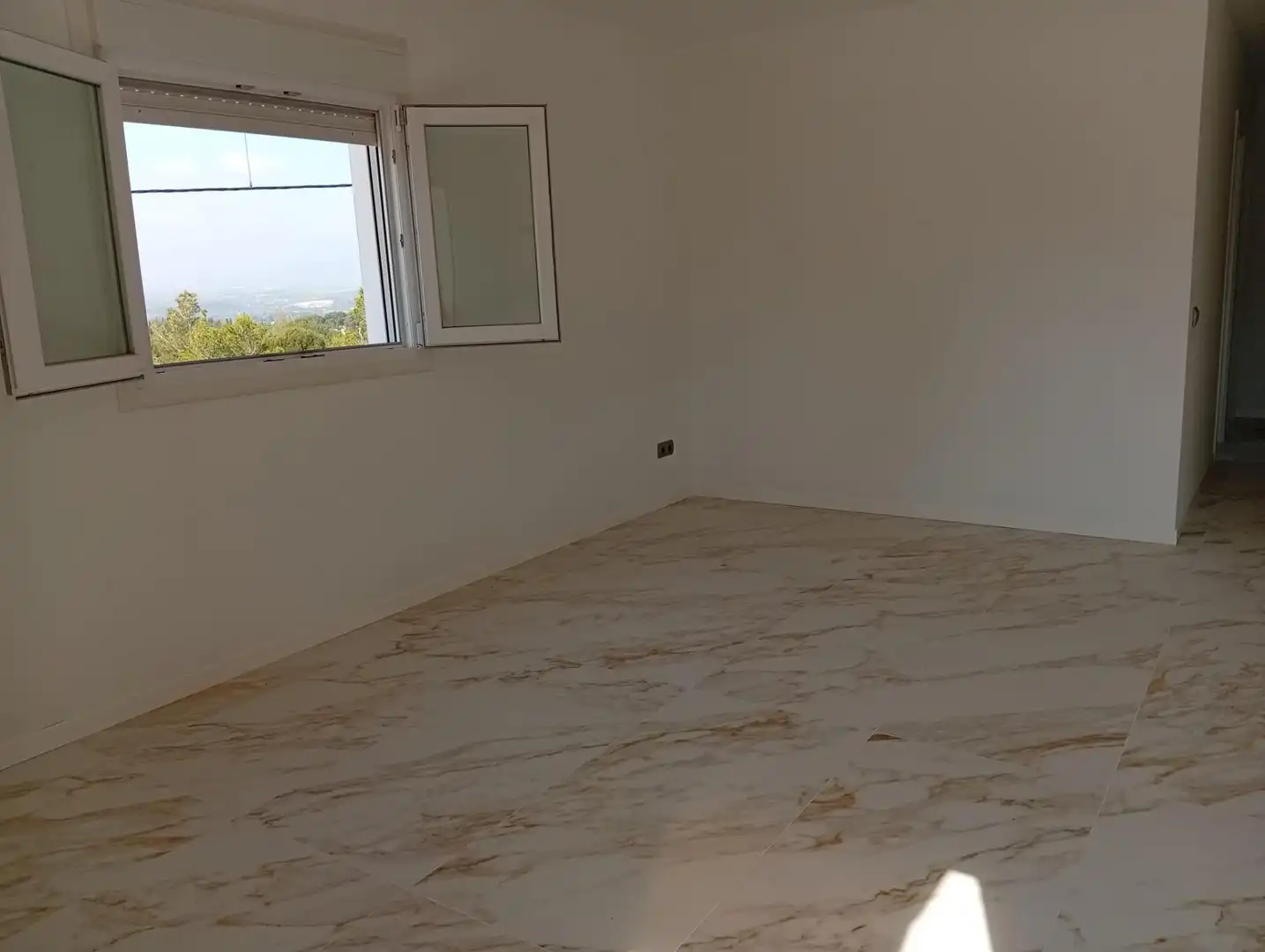 Bedroom of Country homes for sale in Tortosa  with Air Conditioner, Private garden and Storage room