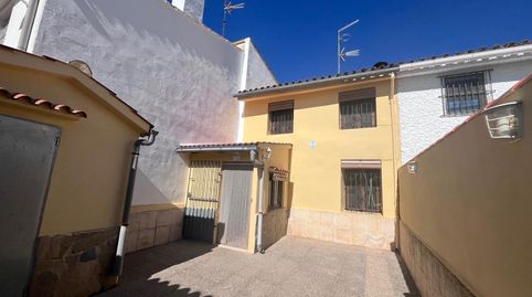 Preciosa Casa Adosada en Navalón  Naturaleza, Tranquilidad y Espacio