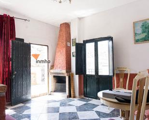 Casa adosada en venda en Macharaviaya amb Terrassa i Balcó