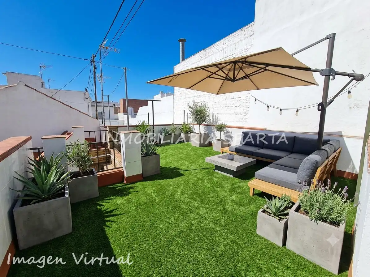 Terraza de Casa adosada en venta en Santiponce con Terraza, Trastero y Balcón