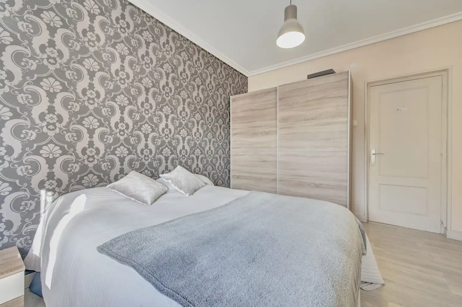 Habitación de Piso en venta en  Pamplona / Iruña con Calefacción y Parquet