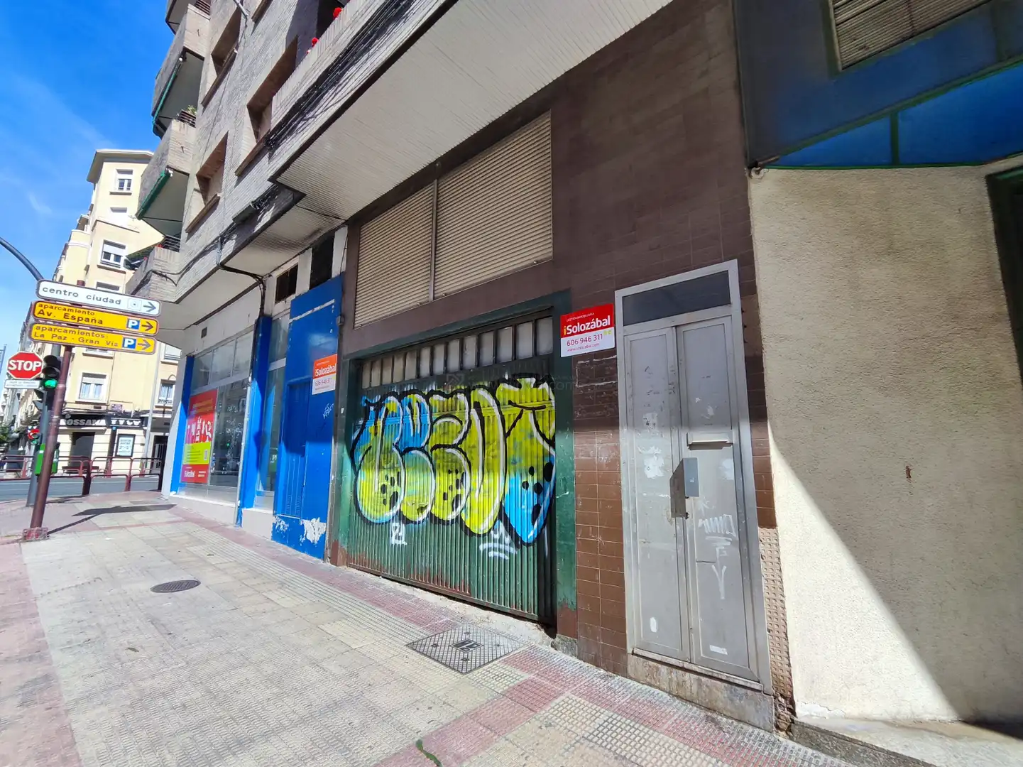 Local comercial en venta en Logroño - Vara de Rey    -   Ingenieros Pino y Amorena