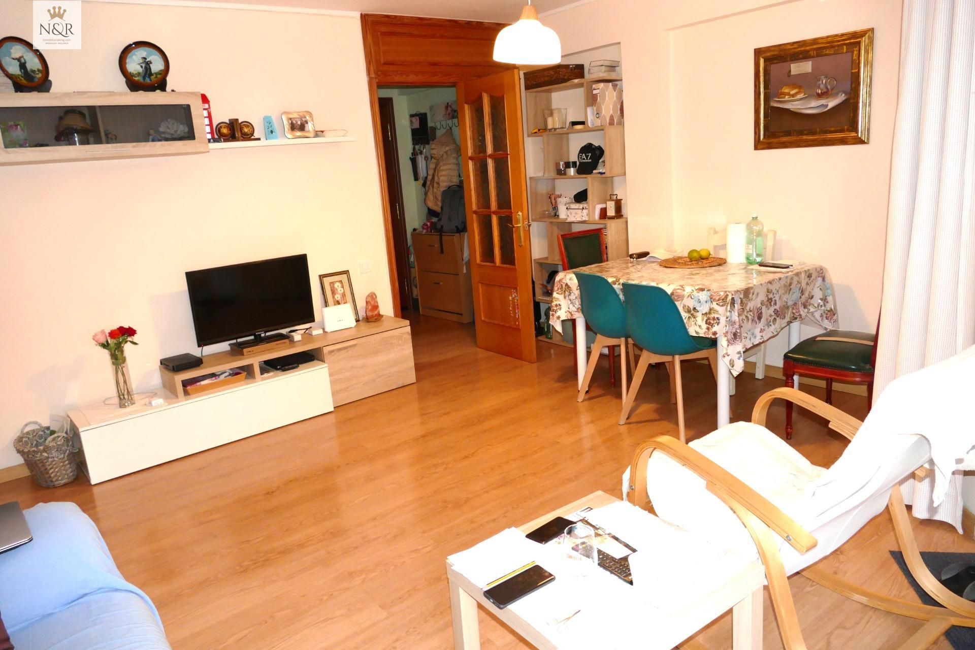 Living room of Flat for sale in  Palma de Mallorca  with Air Conditioner, Heating and Private garden
