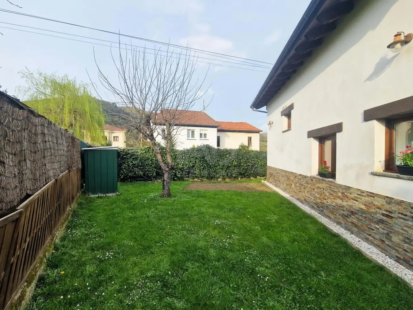 Jardín de Finca rústica en venta en Sariego
