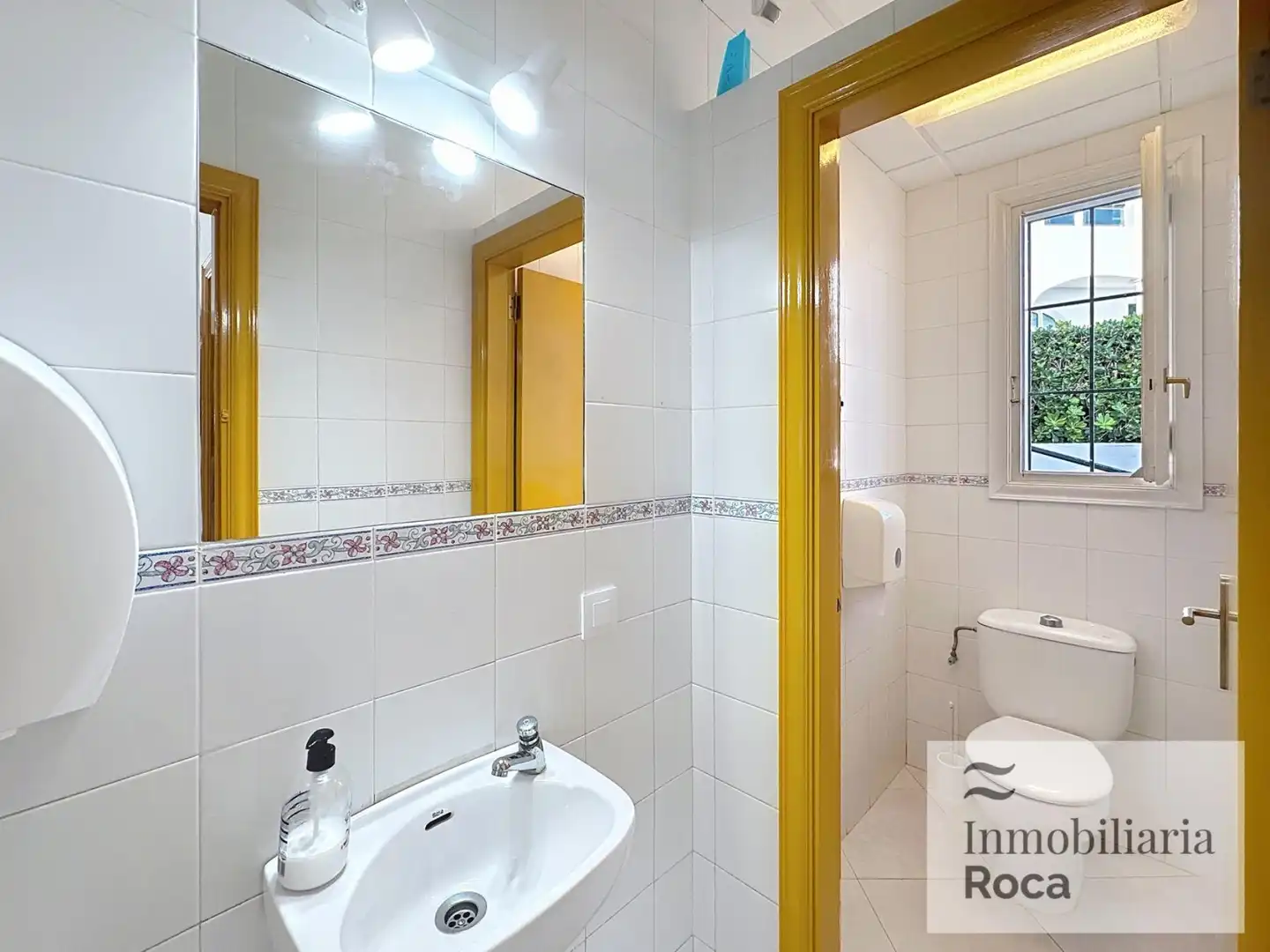 Business premises for sale in Arenal d'en Castell, imagen 20