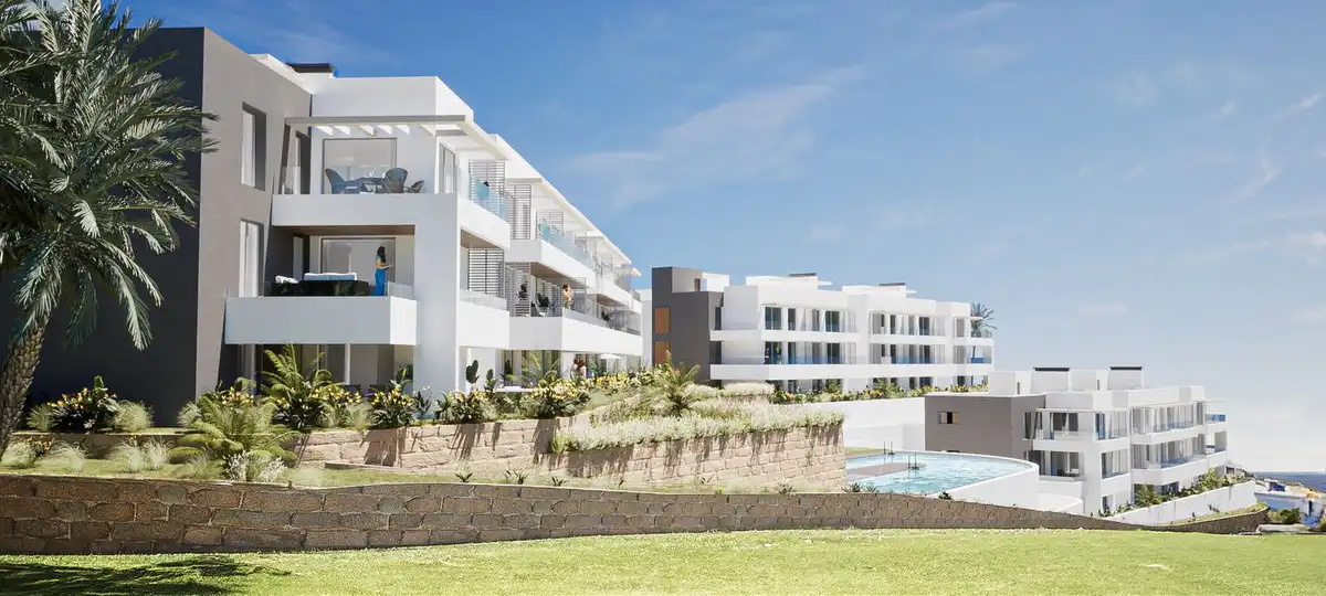 Vista exterior de Apartamento en venta en Manilva con Aire acondicionado, Terraza y Piscina comunitaria