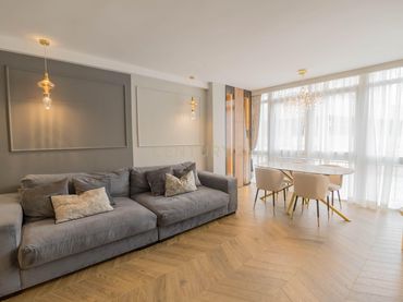 Apartamento con ascensor en venta en Av. de los Boliches, 17, Fuengirola, Spain