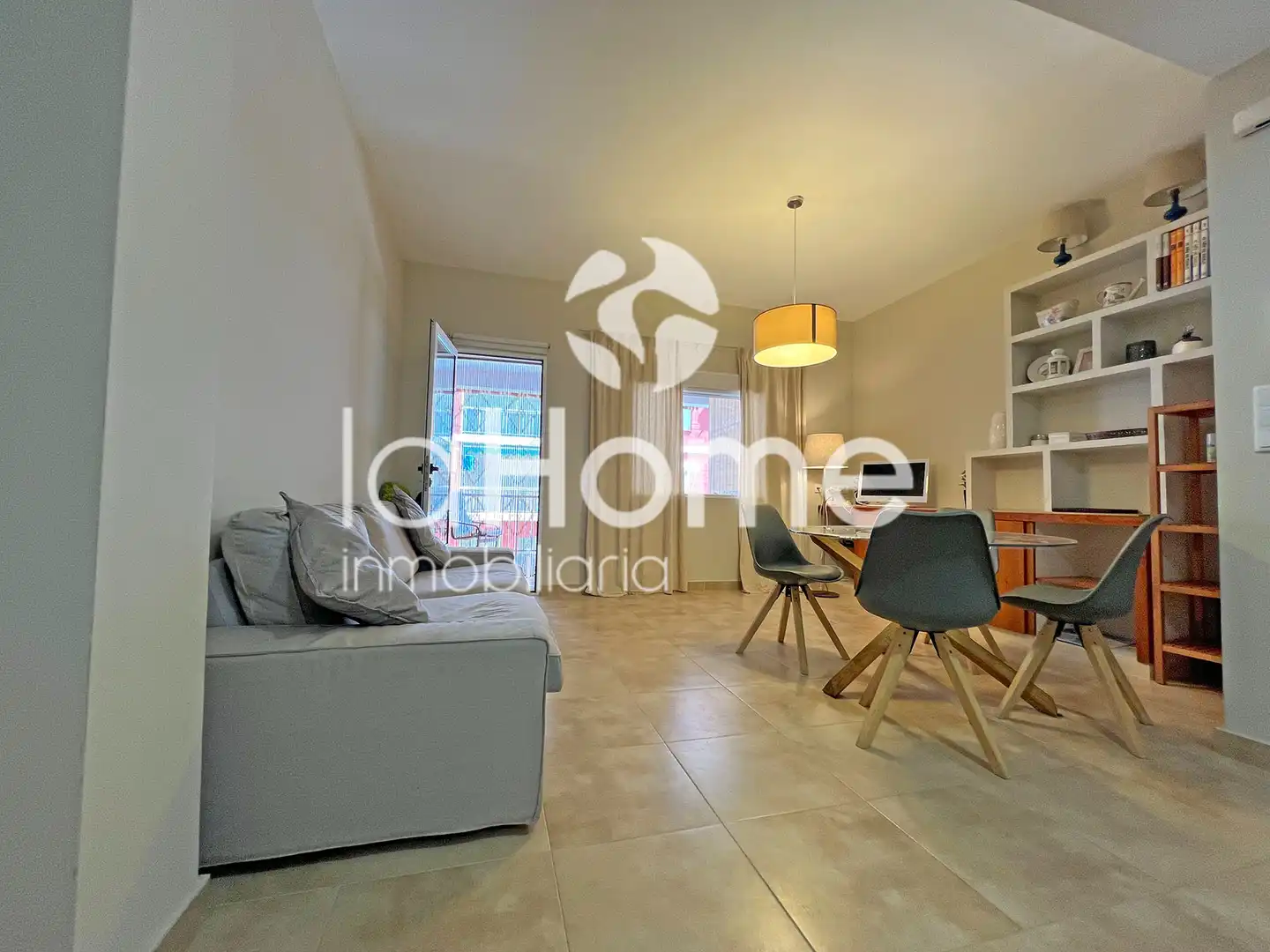 Living room of Flat for sale in Sueca  with Air Conditioner, Terrace and Furnished