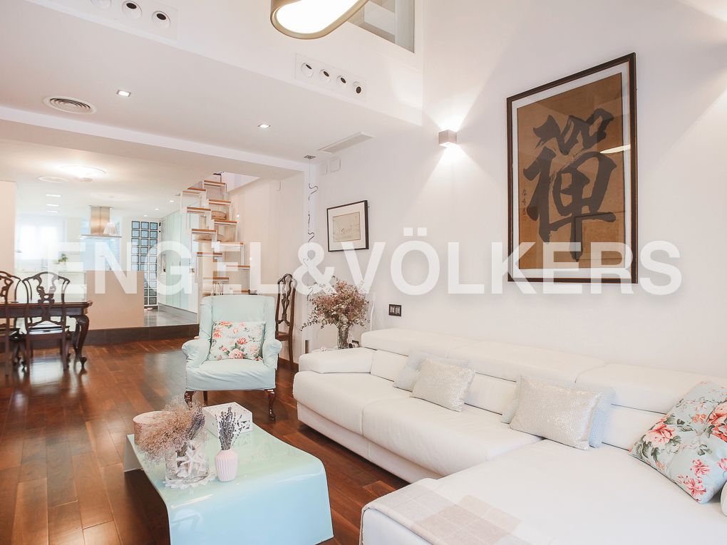 Sala de estar de Casa o chalet de alquiler en  Valencia Capital con Aire acondicionado, Calefacción y Parquet