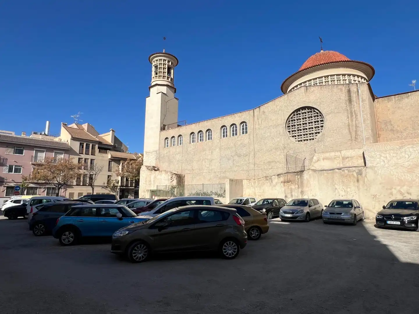 Vista exterior de Piso de alquiler en Elche / Elx con Amueblado y Balcón
